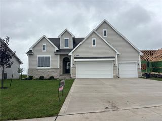 1216 SW 18th Court, Grimes, IA 50111