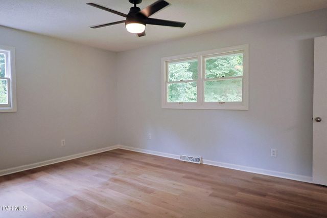 205 Tamassee Drive, Johnson City, TN 37601