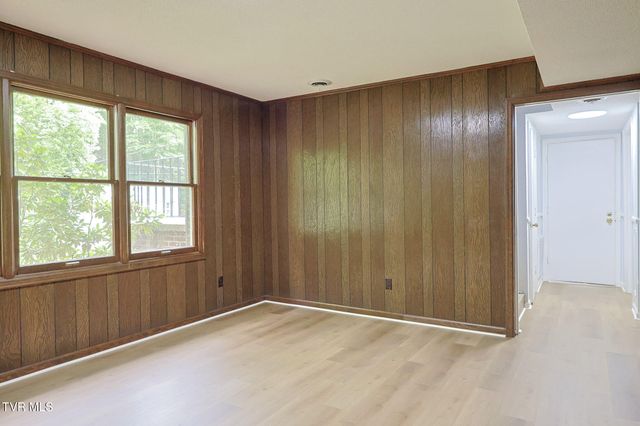 205 Tamassee Drive, Johnson City, TN 37601