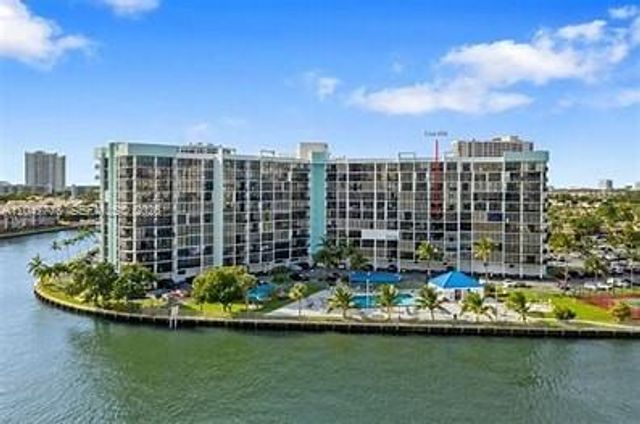 200 Leslie Dr 926, Hallandale Beach, FL 33009