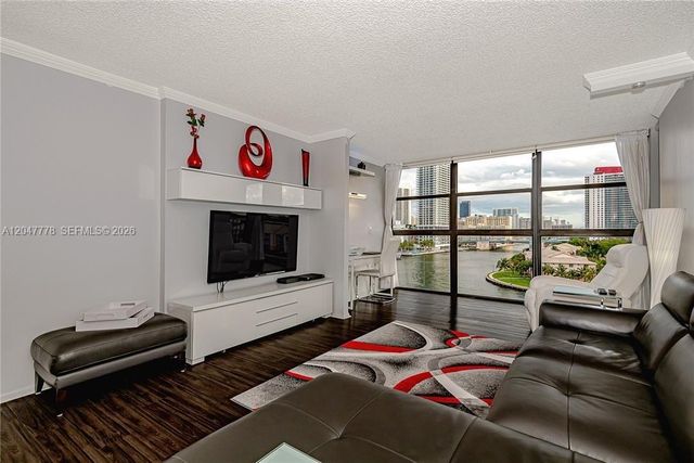 200 Leslie Dr 926, Hallandale Beach, FL 33009