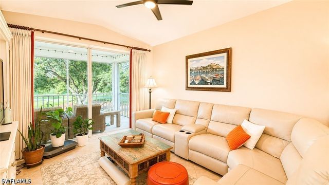 8274 Twelve Oaks CIR 126, Naples, FL 34113