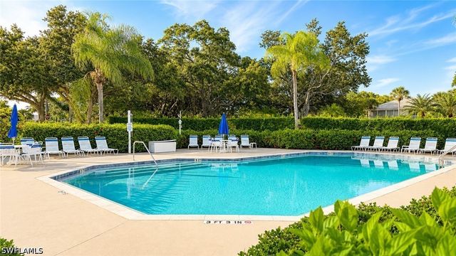 8274 Twelve Oaks CIR 126, Naples, FL 34113