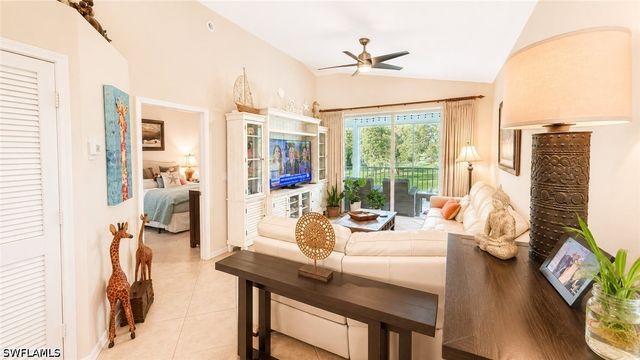 8274 Twelve Oaks CIR 126, Naples, FL 34113