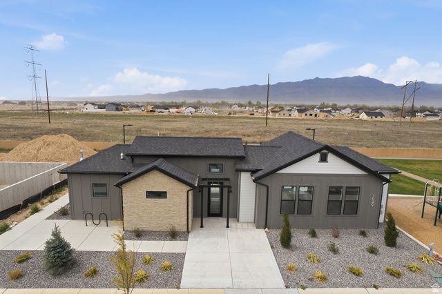 3678 N OAK BLVD, Eagle Mountain, UT 84005