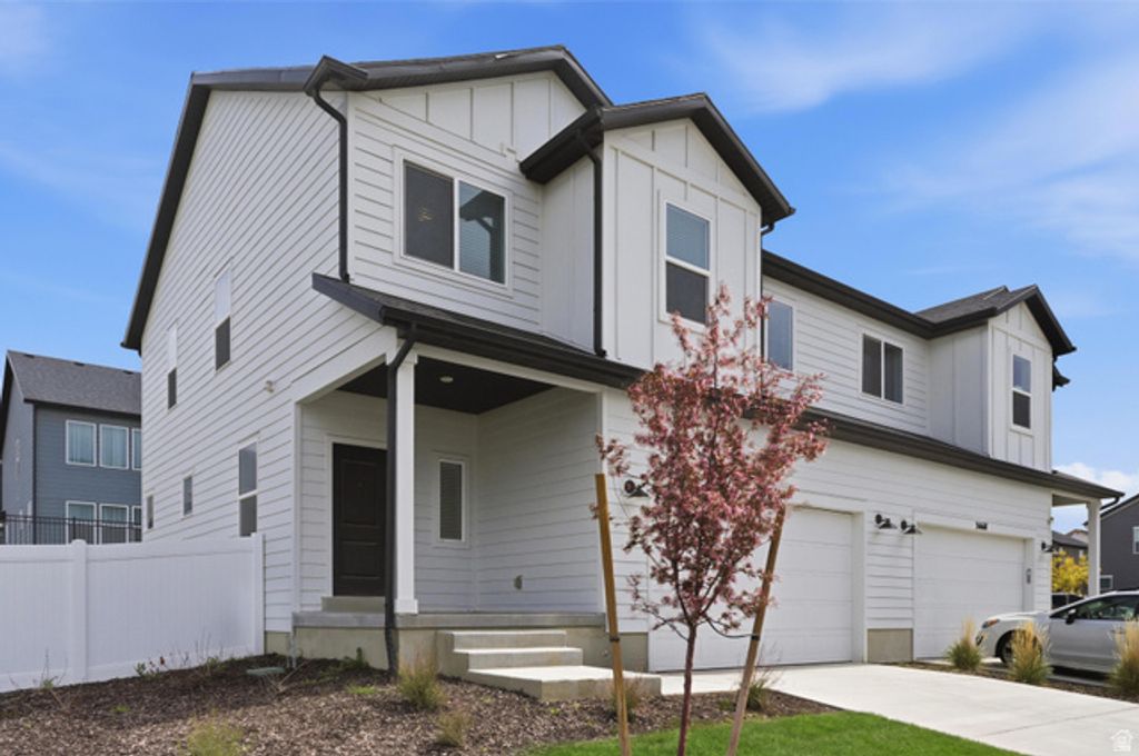 Image 2 of property listing at 3678 N OAK BLVD, Eagle Mountain, UT 84005