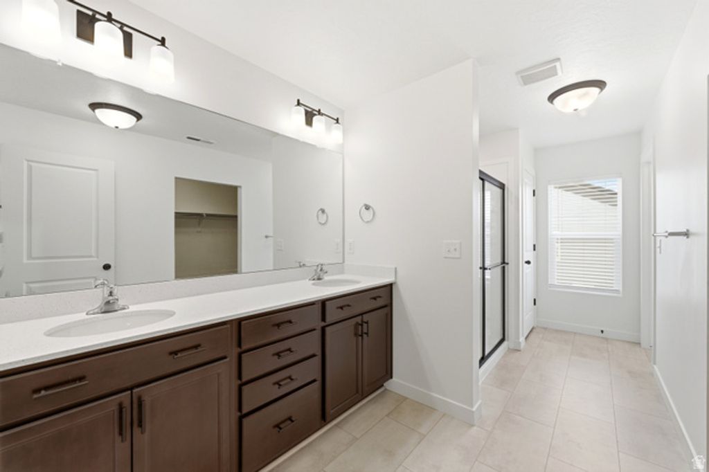 Image 16 of property listing at 3678 N OAK BLVD, Eagle Mountain, UT 84005