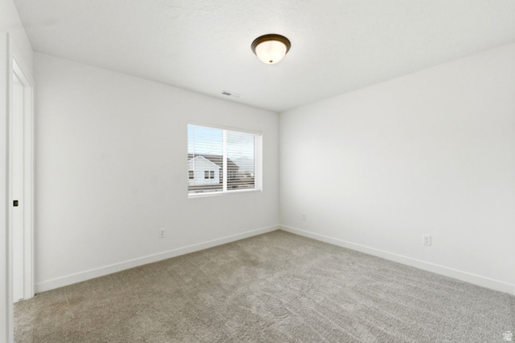 Image 22 of property listing at 3678 N OAK BLVD, Eagle Mountain, UT 84005