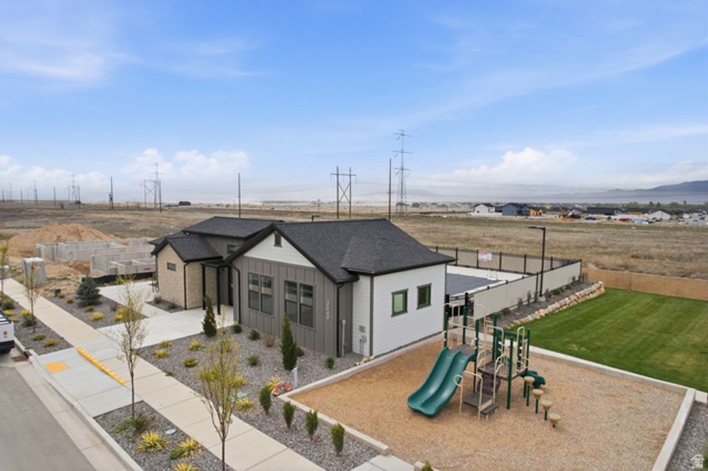 Image 41 of property listing at 3678 N OAK BLVD, Eagle Mountain, UT 84005