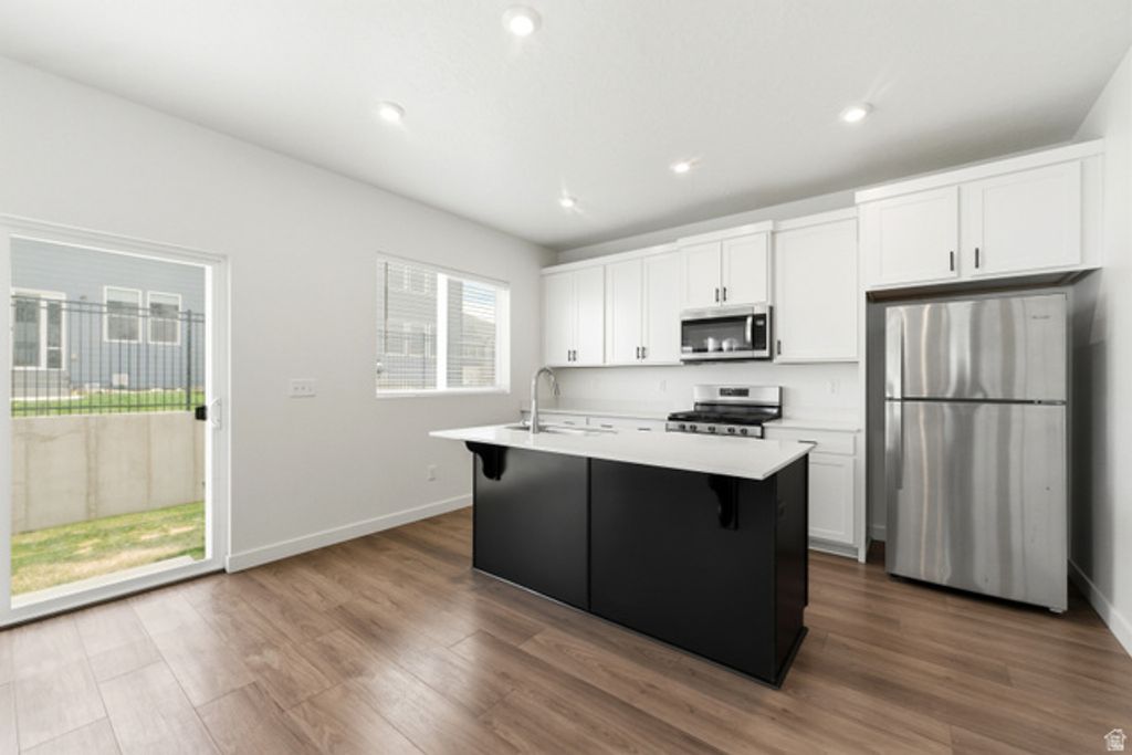 Image 8 of property listing at 3678 N OAK BLVD, Eagle Mountain, UT 84005