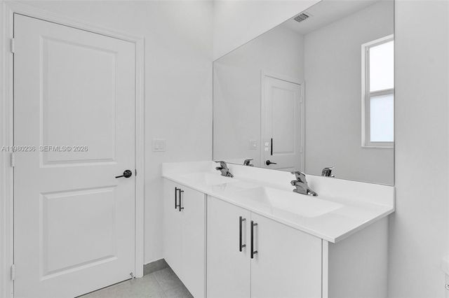 11925 NW 46th St, Coral Springs, FL 33076