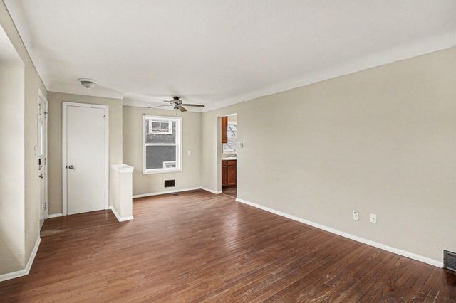 875 Iroquois Avenue, Saint Paul, MN 55119