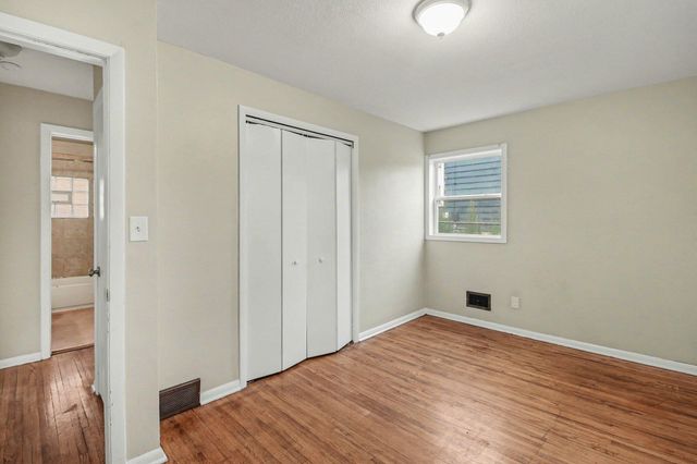 875 Iroquois Avenue, Saint Paul, MN 55119