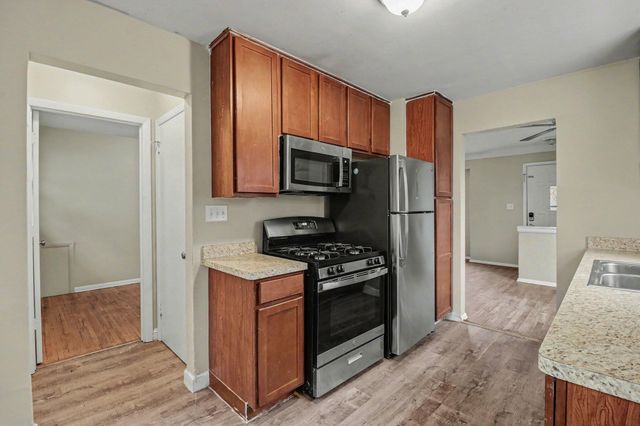 875 Iroquois Avenue, Saint Paul, MN 55119