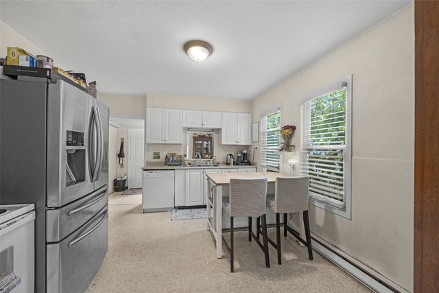 3852 Courtland Place S, Seattle, WA 98118