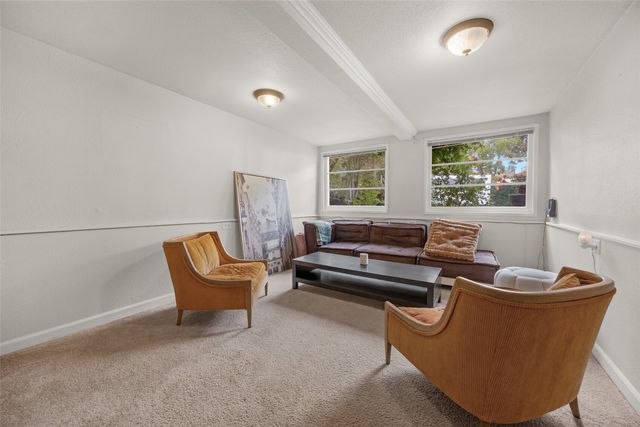 3852 Courtland Place S, Seattle, WA 98118