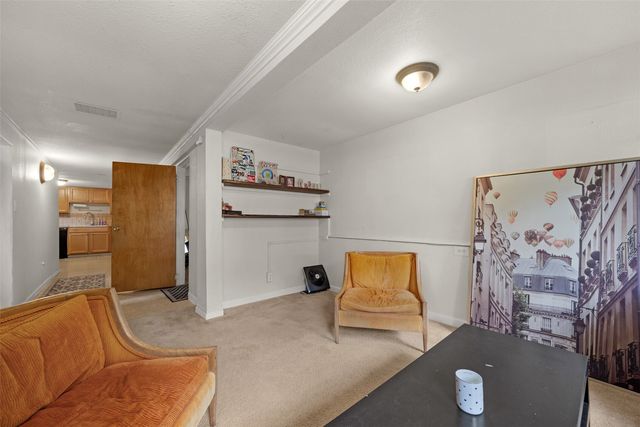 3852 Courtland Place S, Seattle, WA 98118