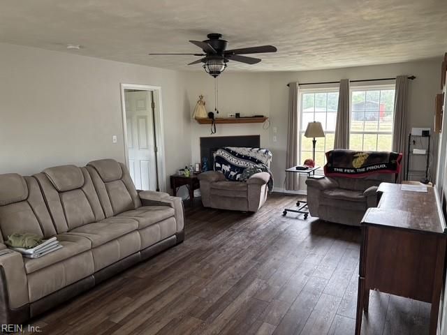 27384 Colosse RD, Carrsville, VA 23315