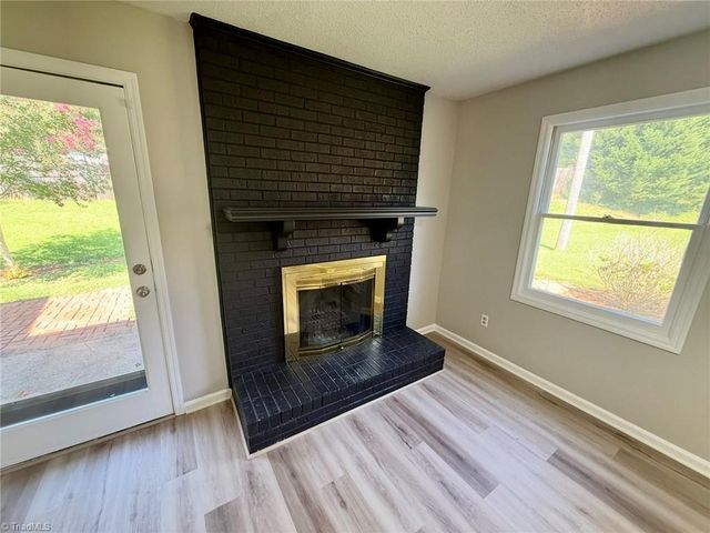 1712 Beaucrest Avenue, High Point, NC 27265