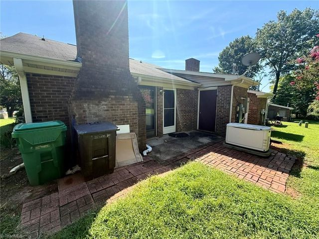 1712 Beaucrest Avenue, High Point, NC 27265
