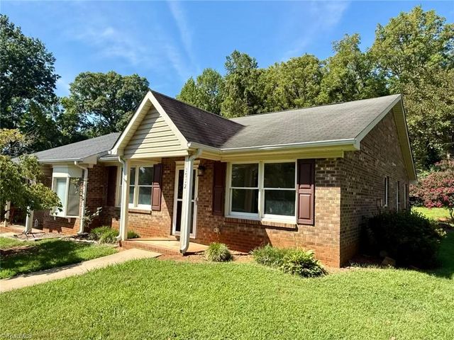1712 Beaucrest Avenue, High Point, NC 27265