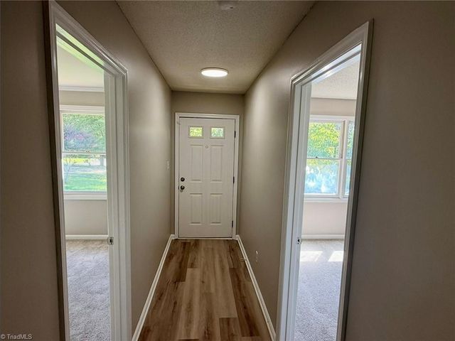 1712 Beaucrest Avenue, High Point, NC 27265