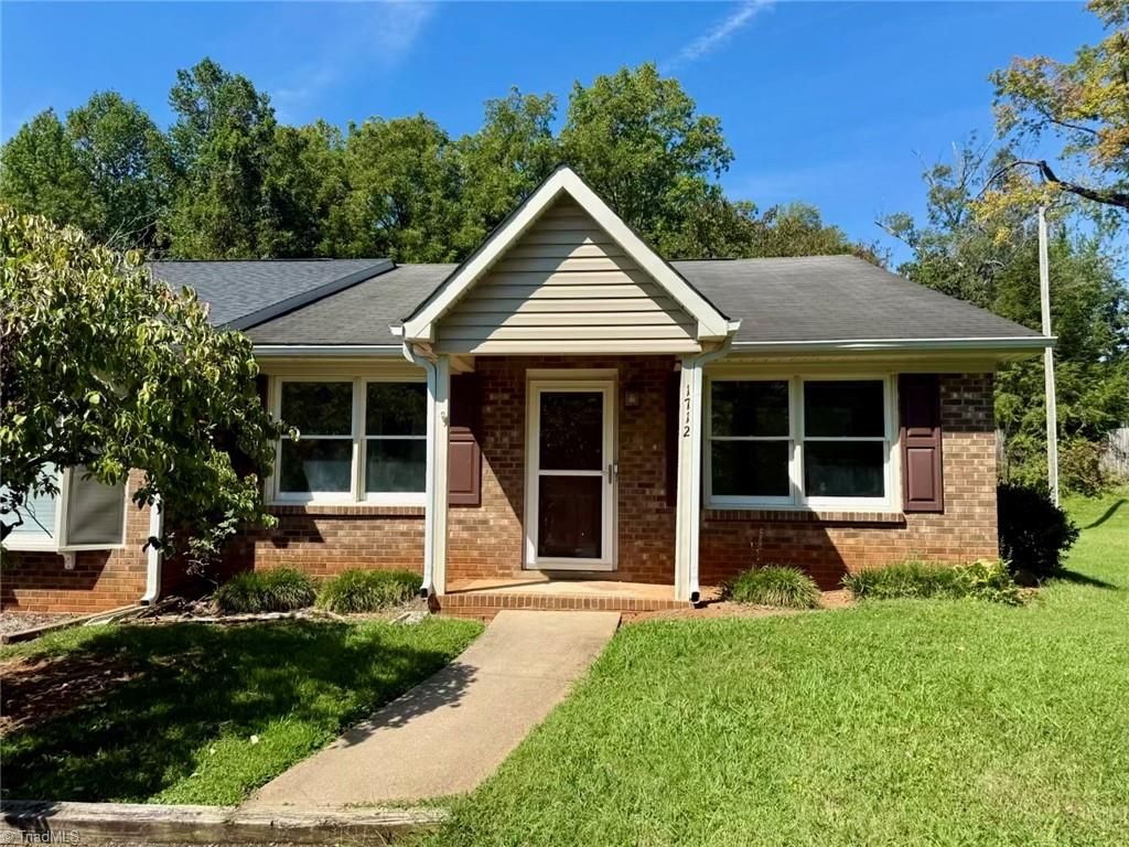 1712 Beaucrest Avenue, High Point, NC 27265