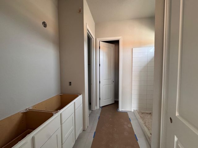 194 Grayson Elm PASS, Dripping Springs, TX 78620