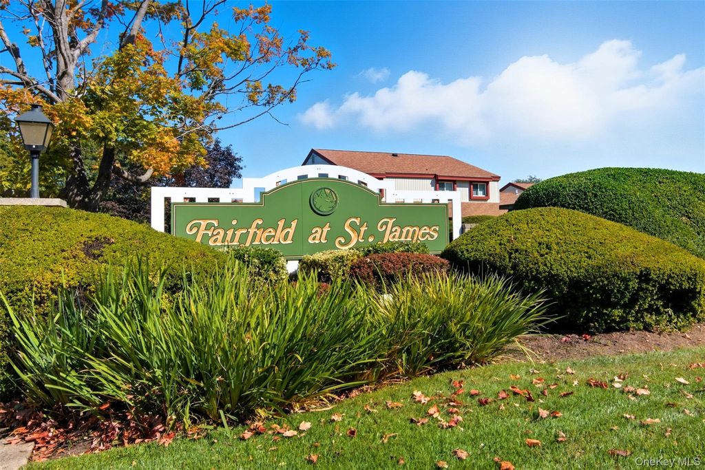 607 Cabot Court E 607, Saint James, NY 11780