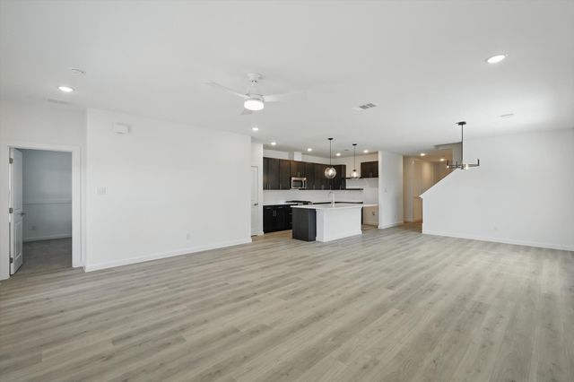 2238 Maple Ridge Drive, Van Alstyne, TX 75495