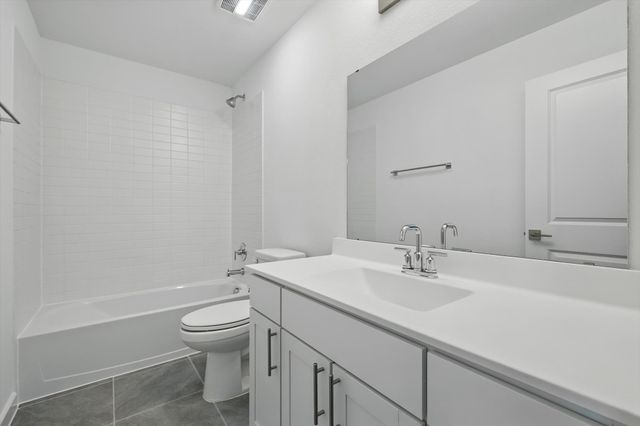 2238 Maple Ridge Drive, Van Alstyne, TX 75495