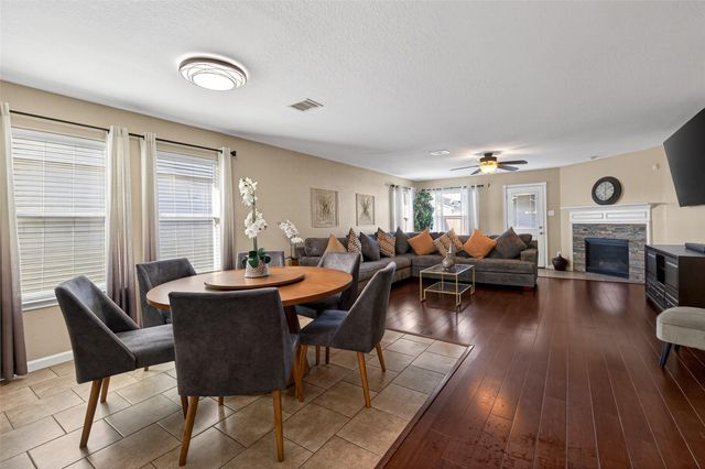 1918 Skipwood Drive, Missouri City, TX 77489