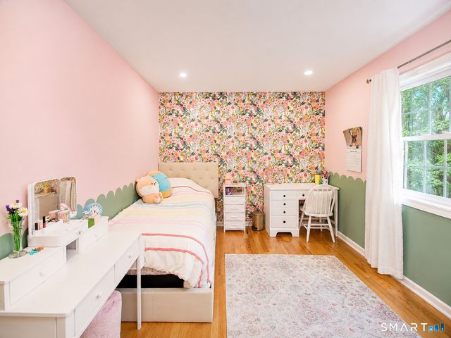 201 Transylvania Road, Woodbury, CT 06798