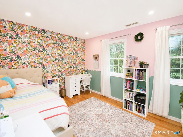 201 Transylvania Road, Woodbury, CT 06798