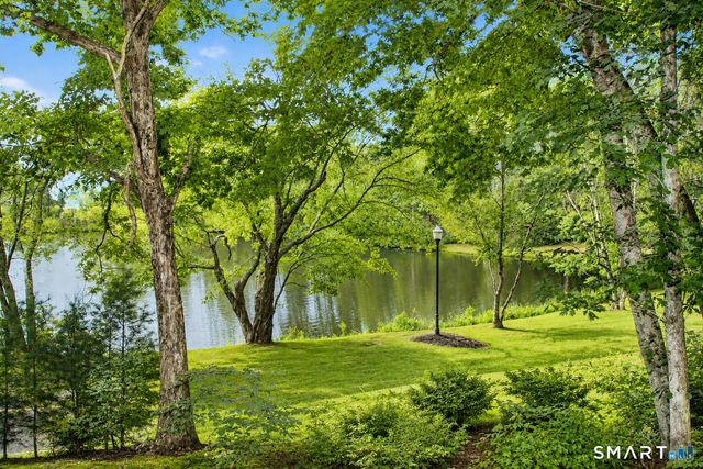 201 Transylvania Road, Woodbury, CT 06798