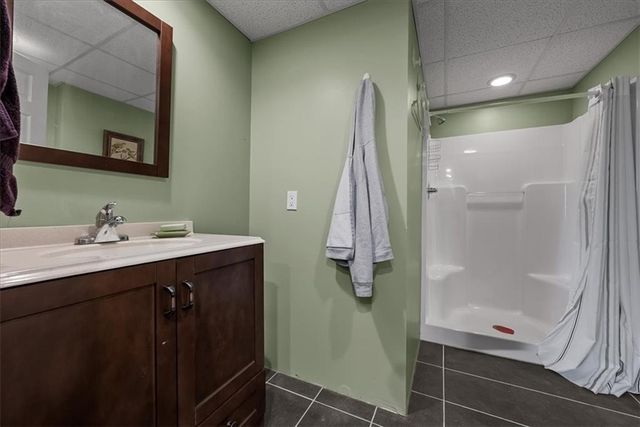 105 SW 15th Street, Blue Springs, MO 64015