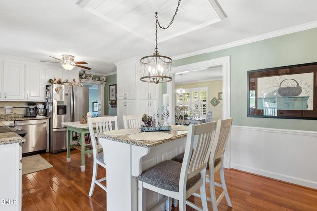 913 W Core Road, Dunn, NC 28334