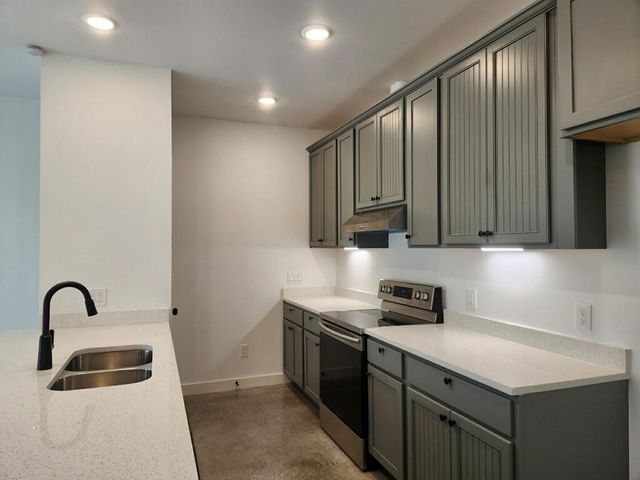 2107 Shirley Dr, Corpus Christi, TX 78416