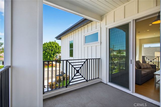 2216 Bataan Road A, Redondo Beach, CA 90278