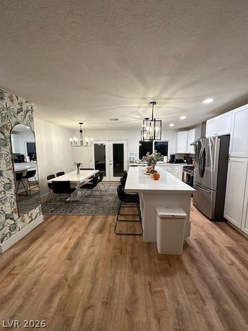 640 Summerland Drive, Henderson, NV 89002