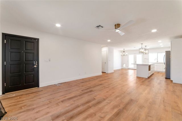 640 Summerland Drive, Henderson, NV 89002