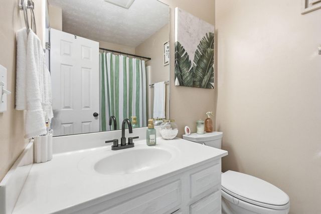 118 River Oak Drive, Frankfort, KY 40601