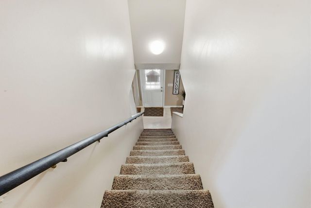 118 River Oak Drive, Frankfort, KY 40601