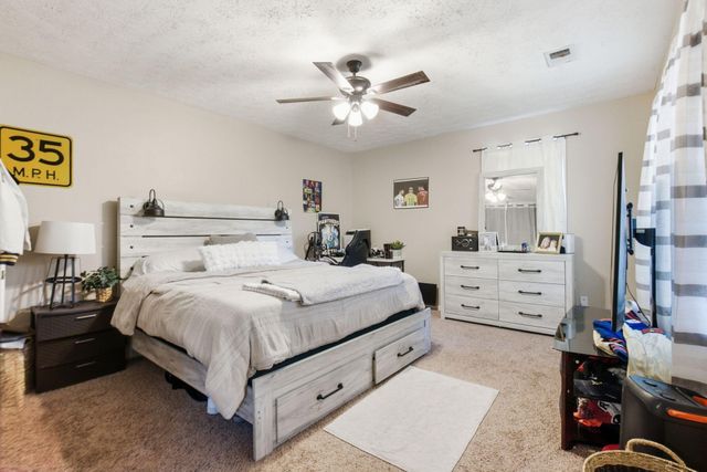 118 River Oak Drive, Frankfort, KY 40601