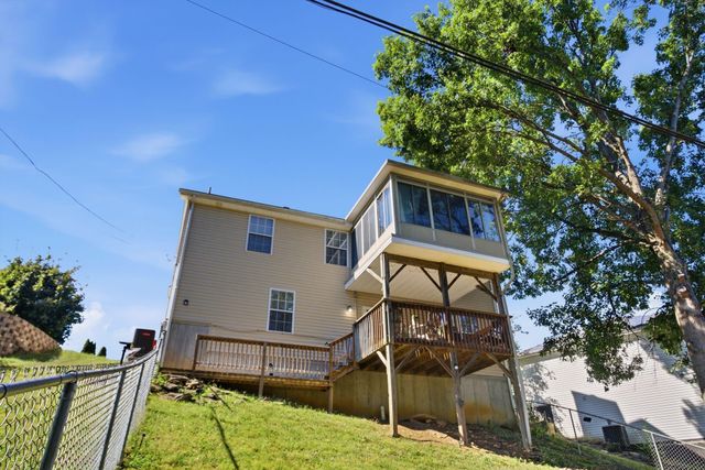 118 River Oak Drive, Frankfort, KY 40601