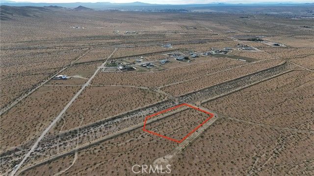 715 Corral Road, Helendale, CA 92342