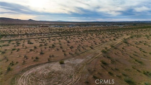 715 Corral Road, Helendale, CA 92342