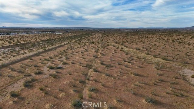 715 Corral Road, Helendale, CA 92342