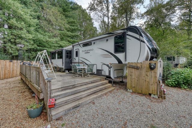 496 Choestoe Valley Circle, Blairsville, GA 30512