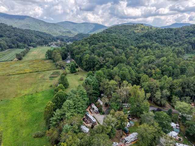 496 Choestoe Valley Circle, Blairsville, GA 30512